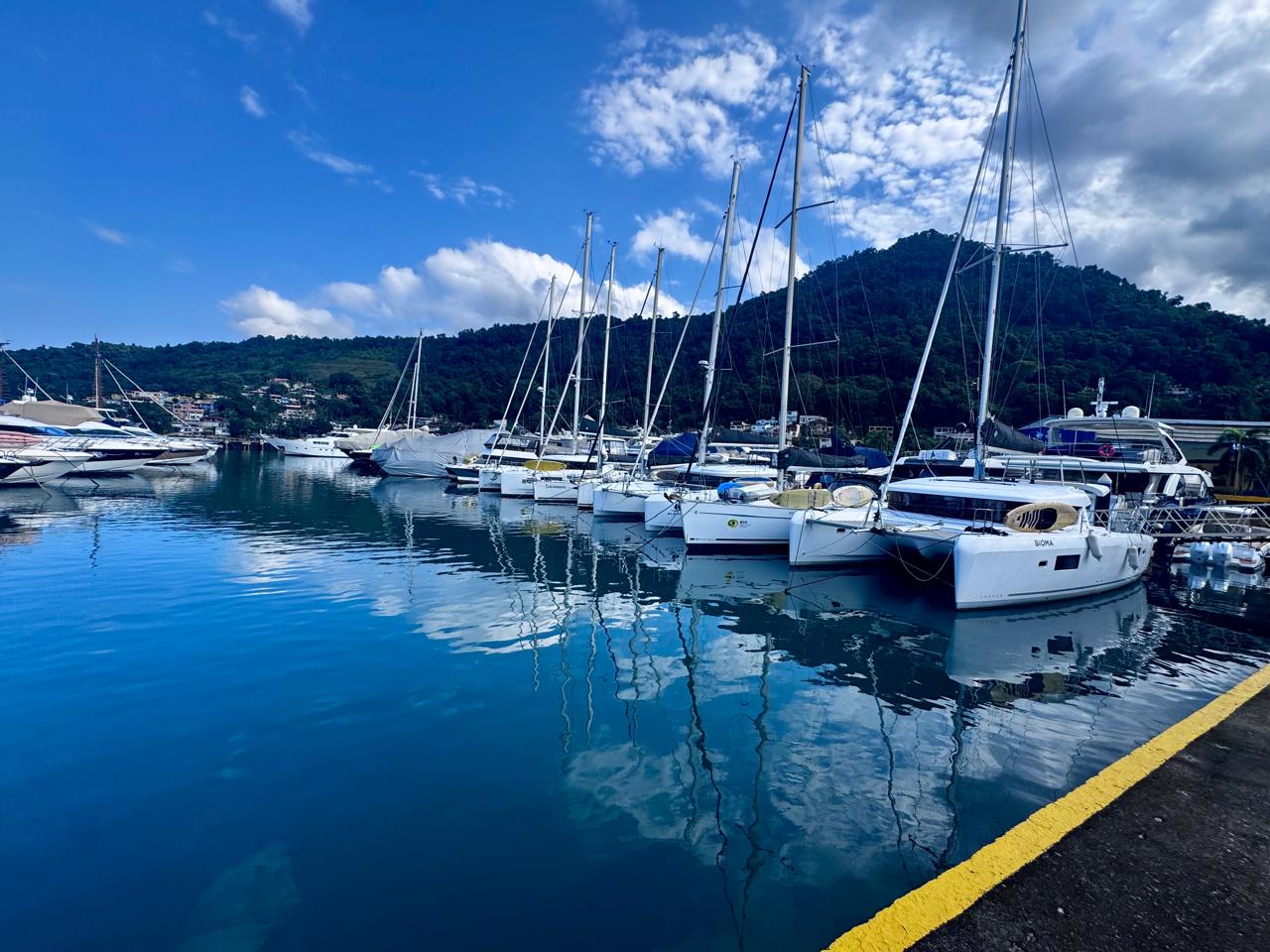 Vista panorâmica da marina